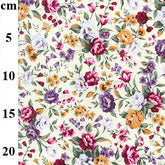 Tissu popeline 100 % coton imprimé floral Rose & Hubble, largeur 112 cm, pour travaux manuels, couture et matelassage.